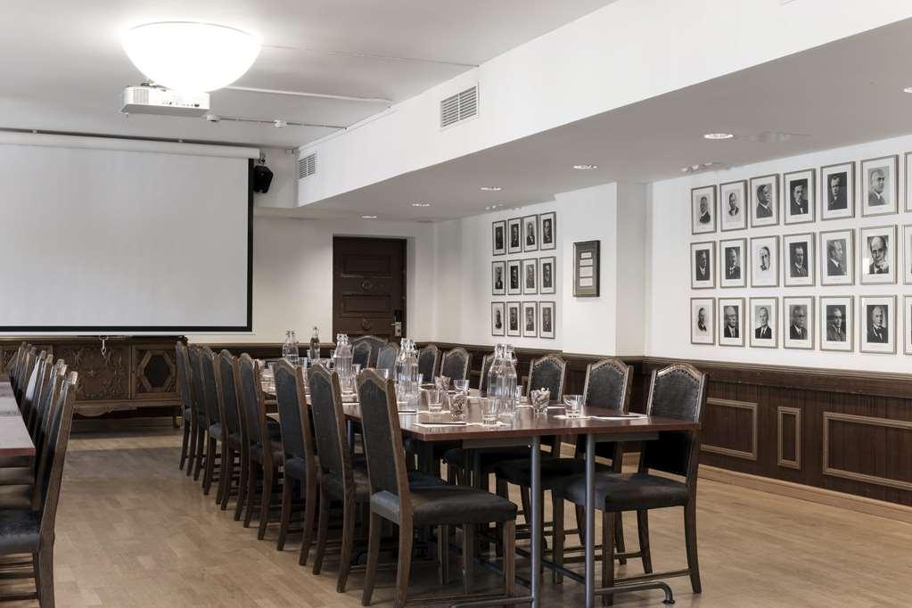 Radisson Blu Grand Hotel Tammer Тампере Удобства фото