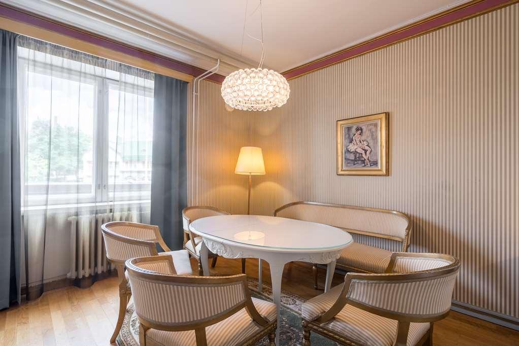 Radisson Blu Grand Hotel Tammer Тампере Удобства фото